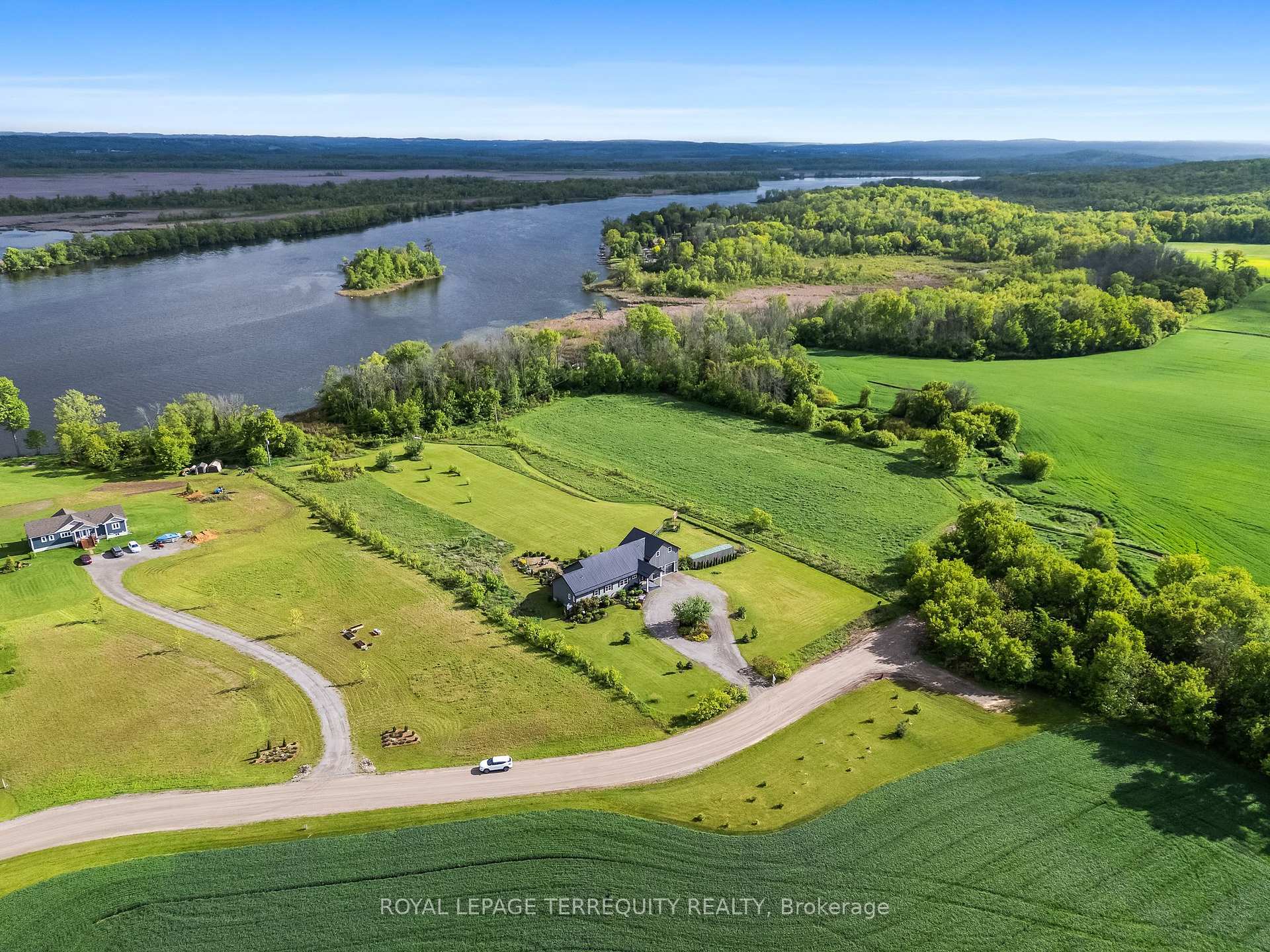 Property Photo:  571 Catchmore Road  ON K0L 1L0 