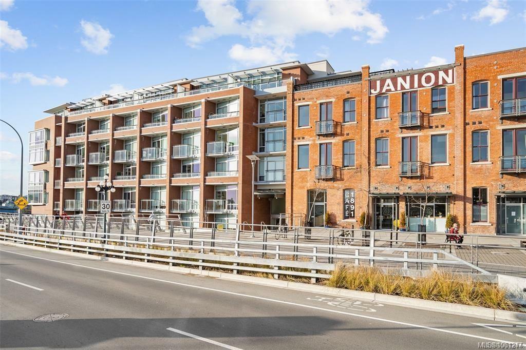 Photo de la propriété: 1610 Store St 320 BC V8W 0E3