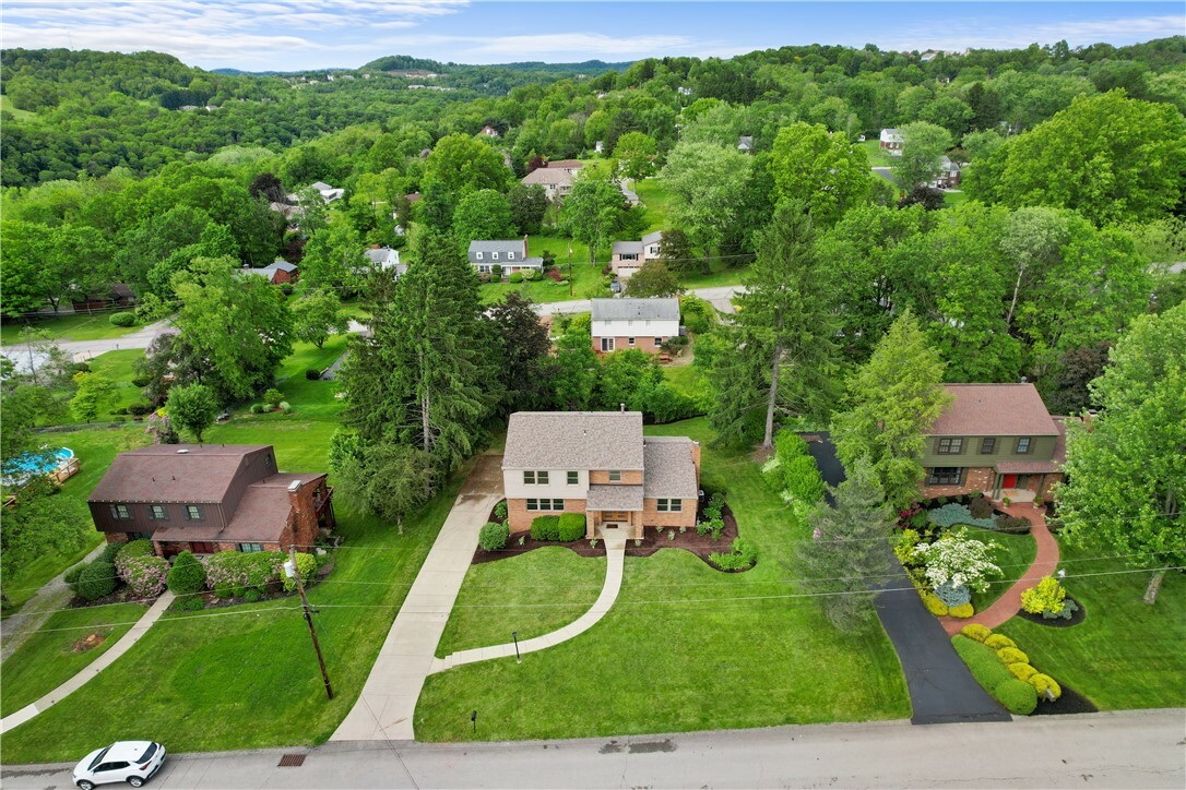 Property Photo: 3308 Hermar Ct PA 15668