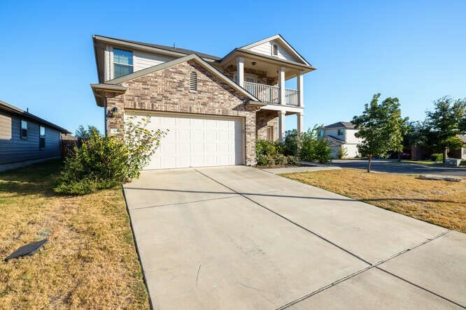 Property Photo: 402 Zenith Road TX 78626