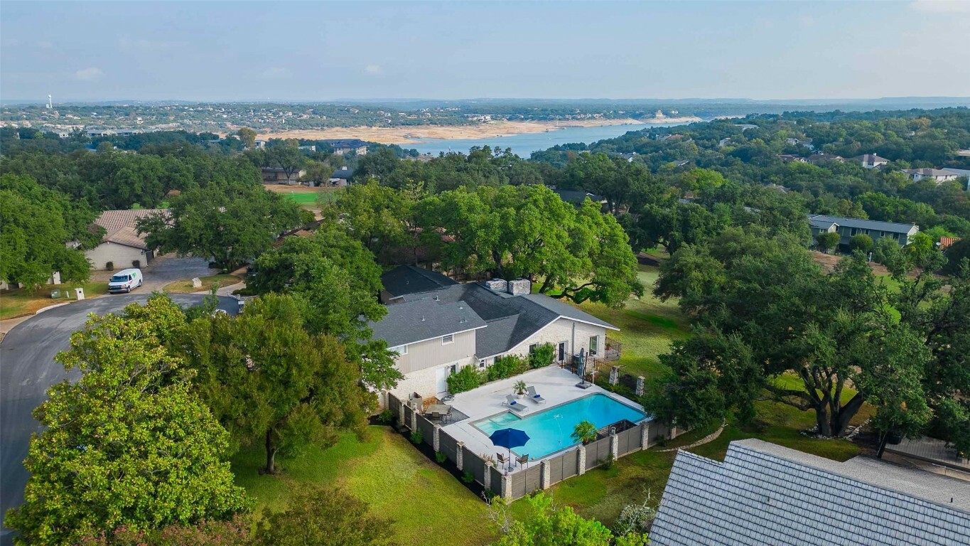 Property Photo:  928 Porpoise Street  TX 78734 
