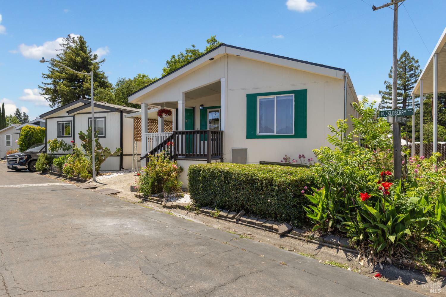 Property Photo: 5333 Huckleberry Way CA 95403