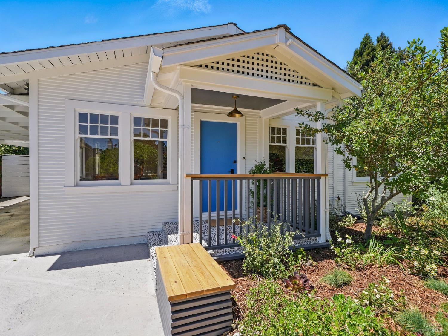 Property Photo:  9 Park Street  CA 94901 