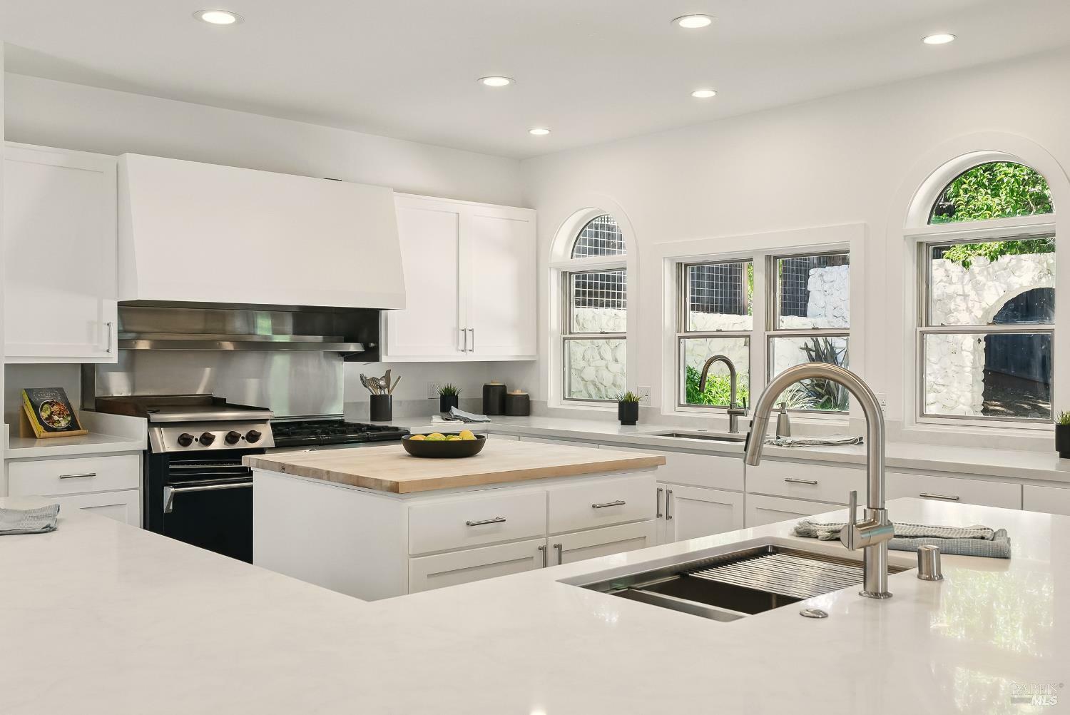 Property Photo: 17 Madrone Avenue CA 94973