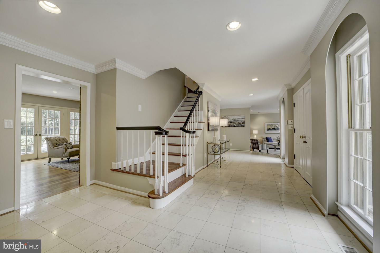 Property Photo: 10013 Ormond Road MD 20854
