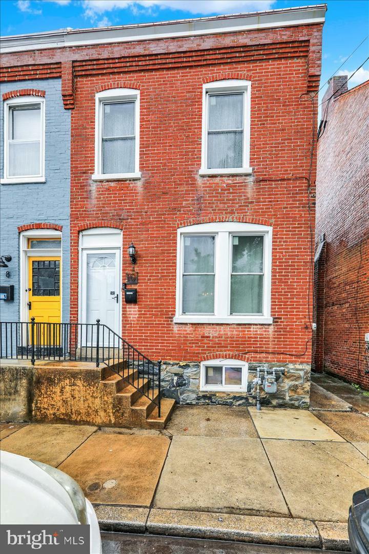 Property Photo: 10 Caroline Street PA 17603