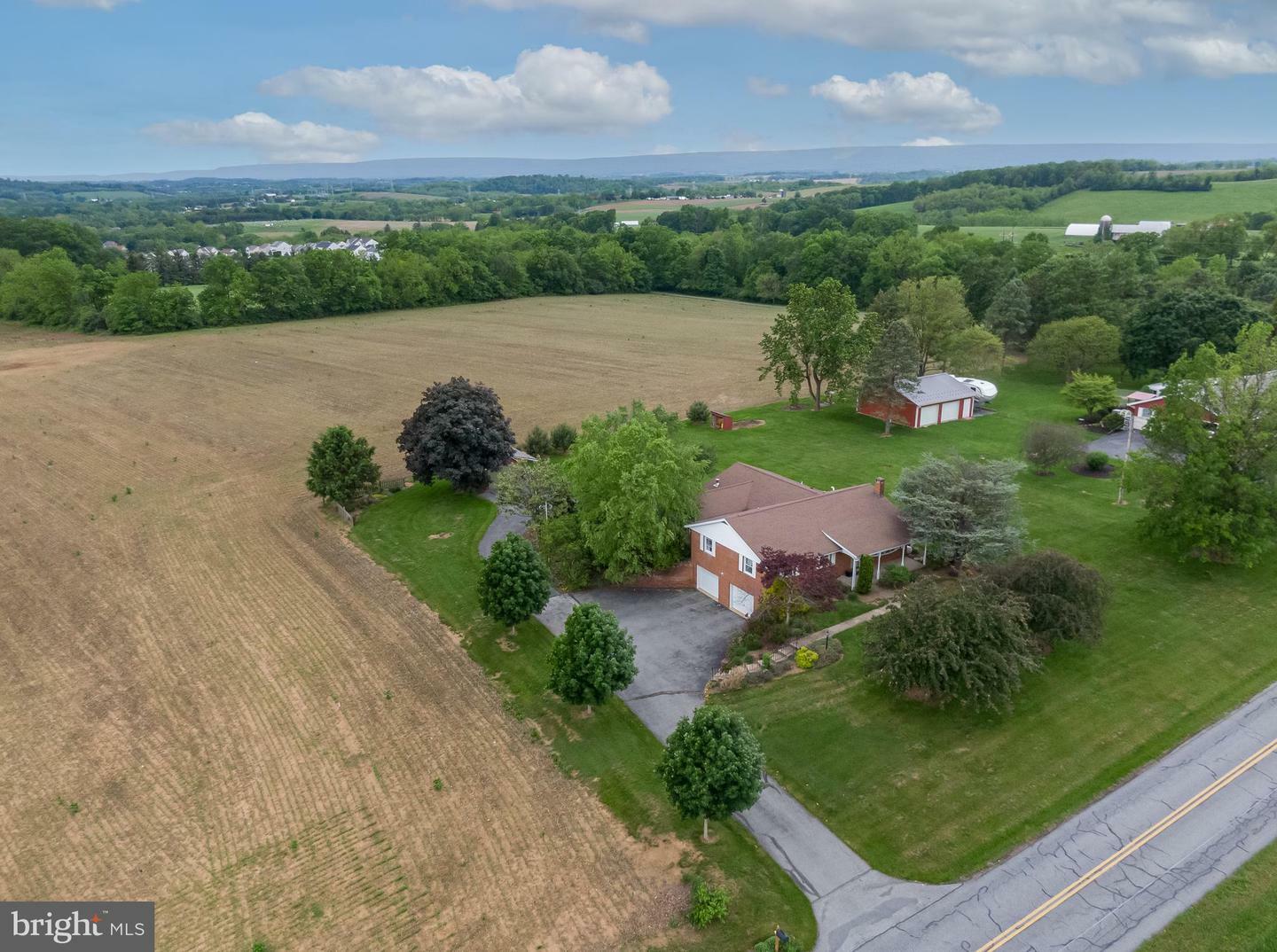 Property Photo:  68 Swissdale Road  PA 19506 