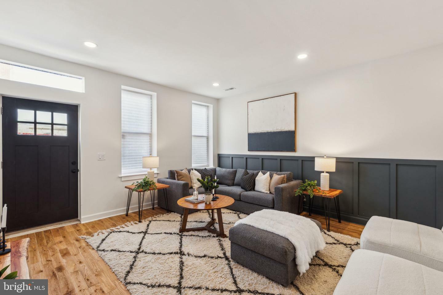 Property Photo:  2334 E Cumberland Street  PA 19125 