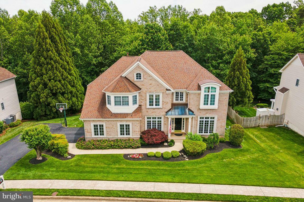 Property Photo: 4872 Autumn Glory Way VA 20151
