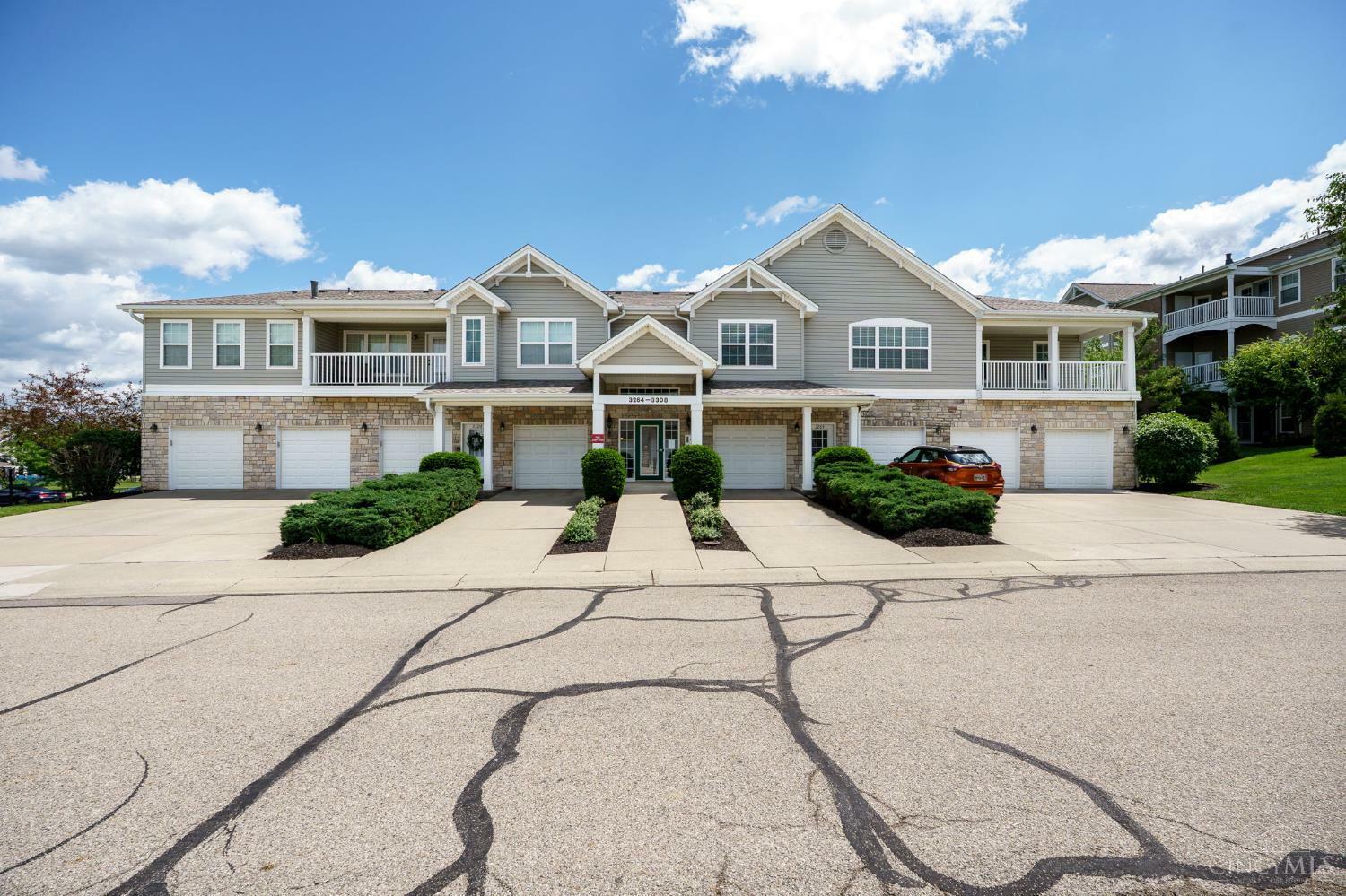 Property Photo: 3264 Grand Falls Boulevard OH 45039