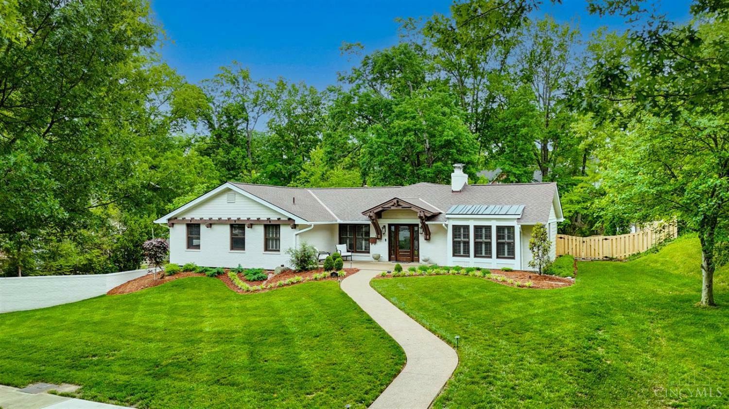 Property Photo: 1242 Rookwood Drive OH 45208