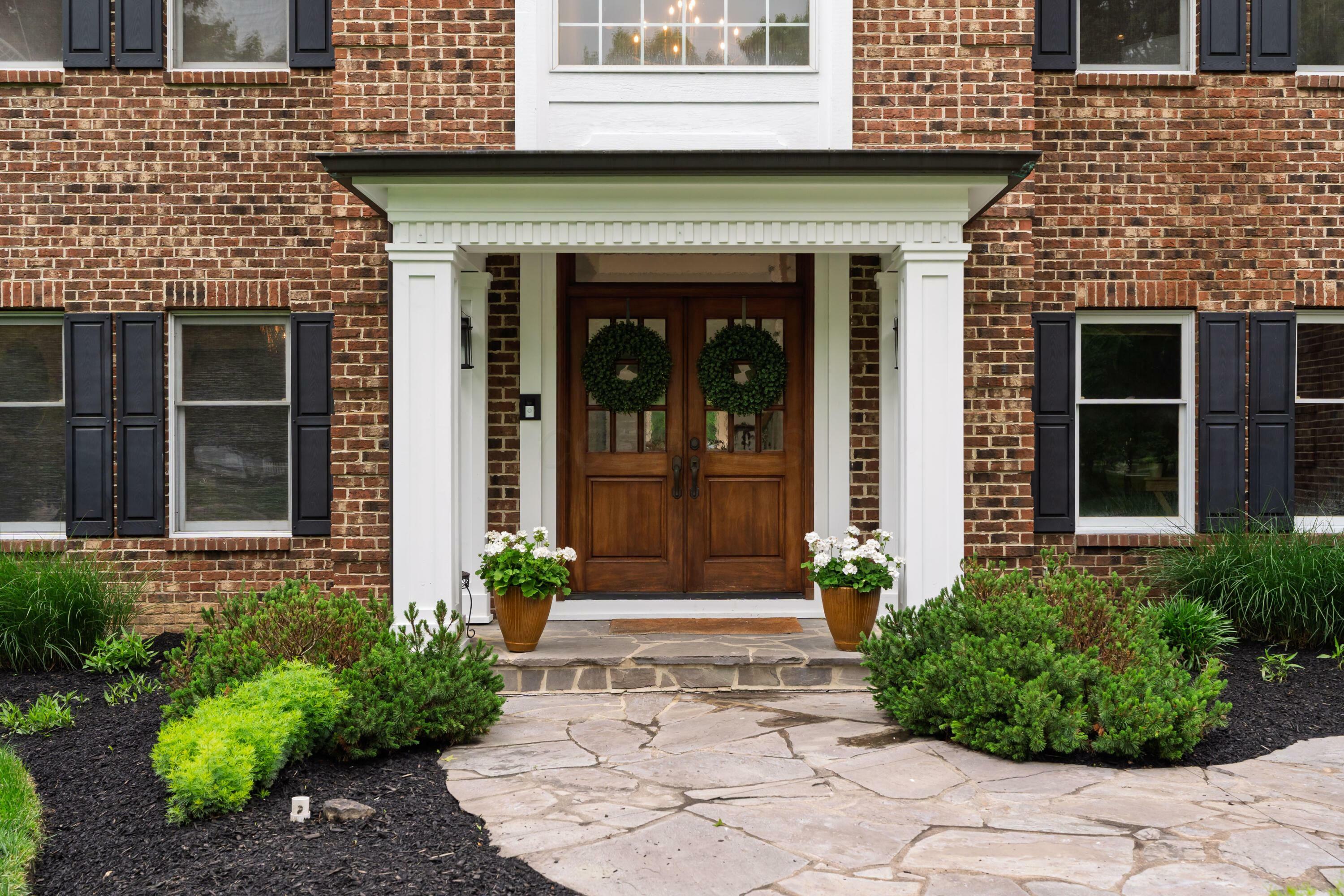 Property Photo: 8824 Turfway Bend Drive OH 43065