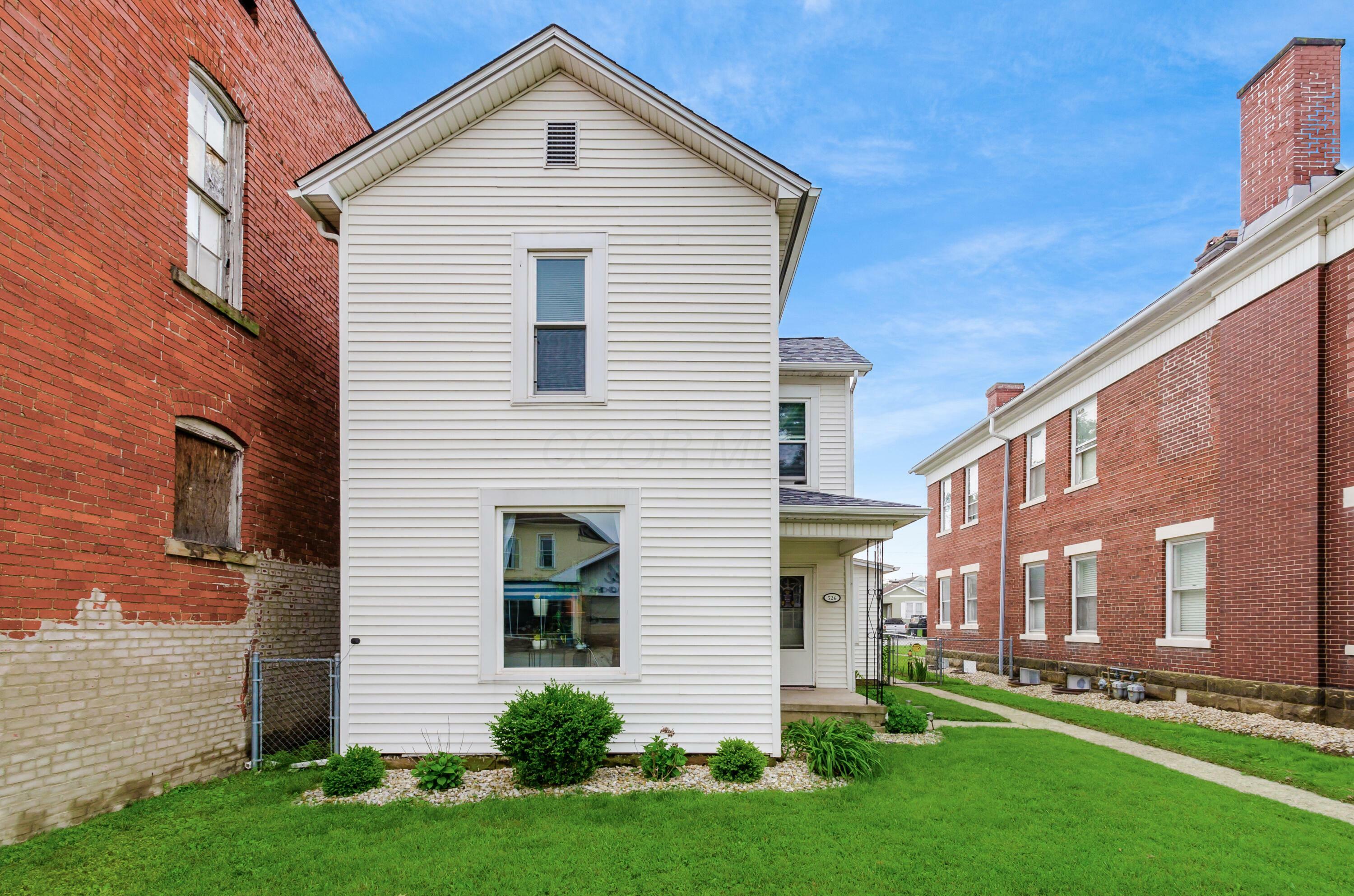 Property Photo: 526 N Columbus Street OH 43130