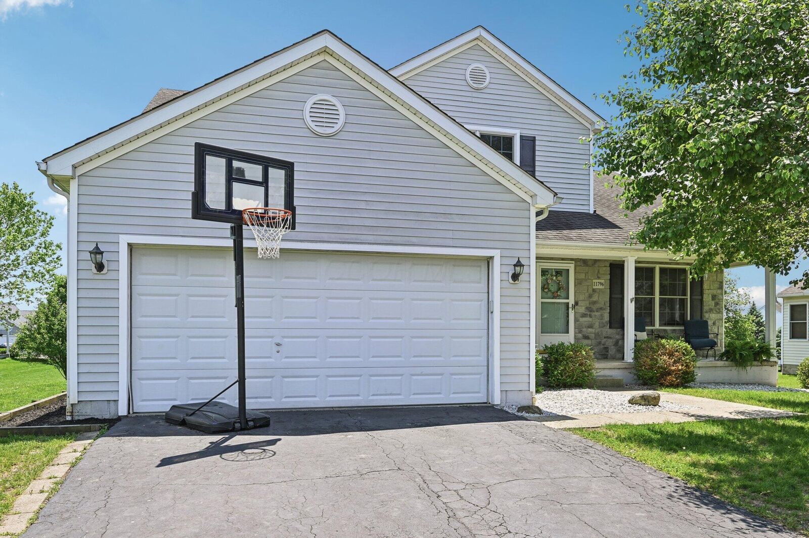 Property Photo:  11796 Chanticleer NW Drive  OH 43147 