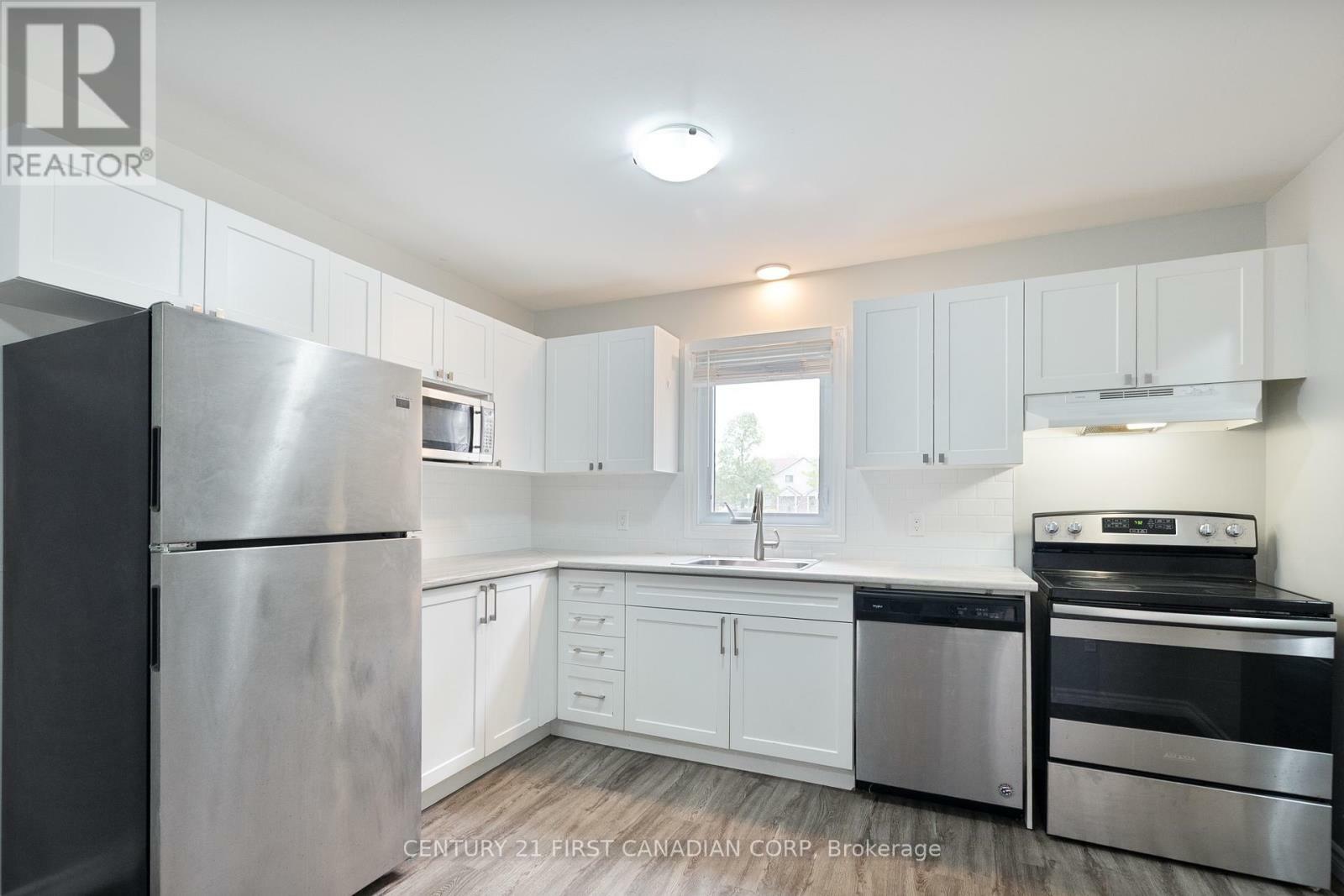 Property Photo: 217 Martinet Avenue 49 ON N5V 4P5