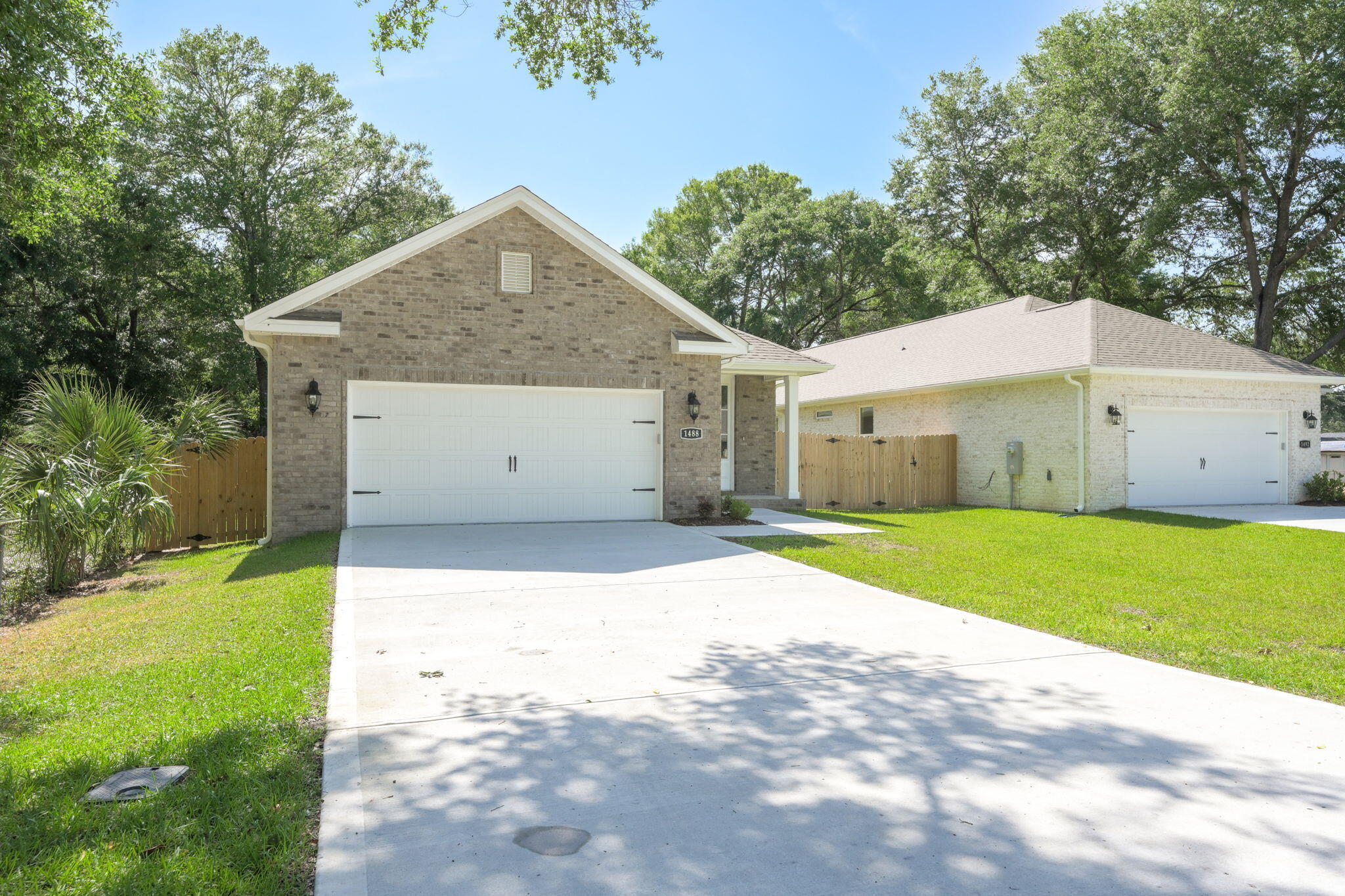 Property Photo: 1488 Pine Street FL 32578