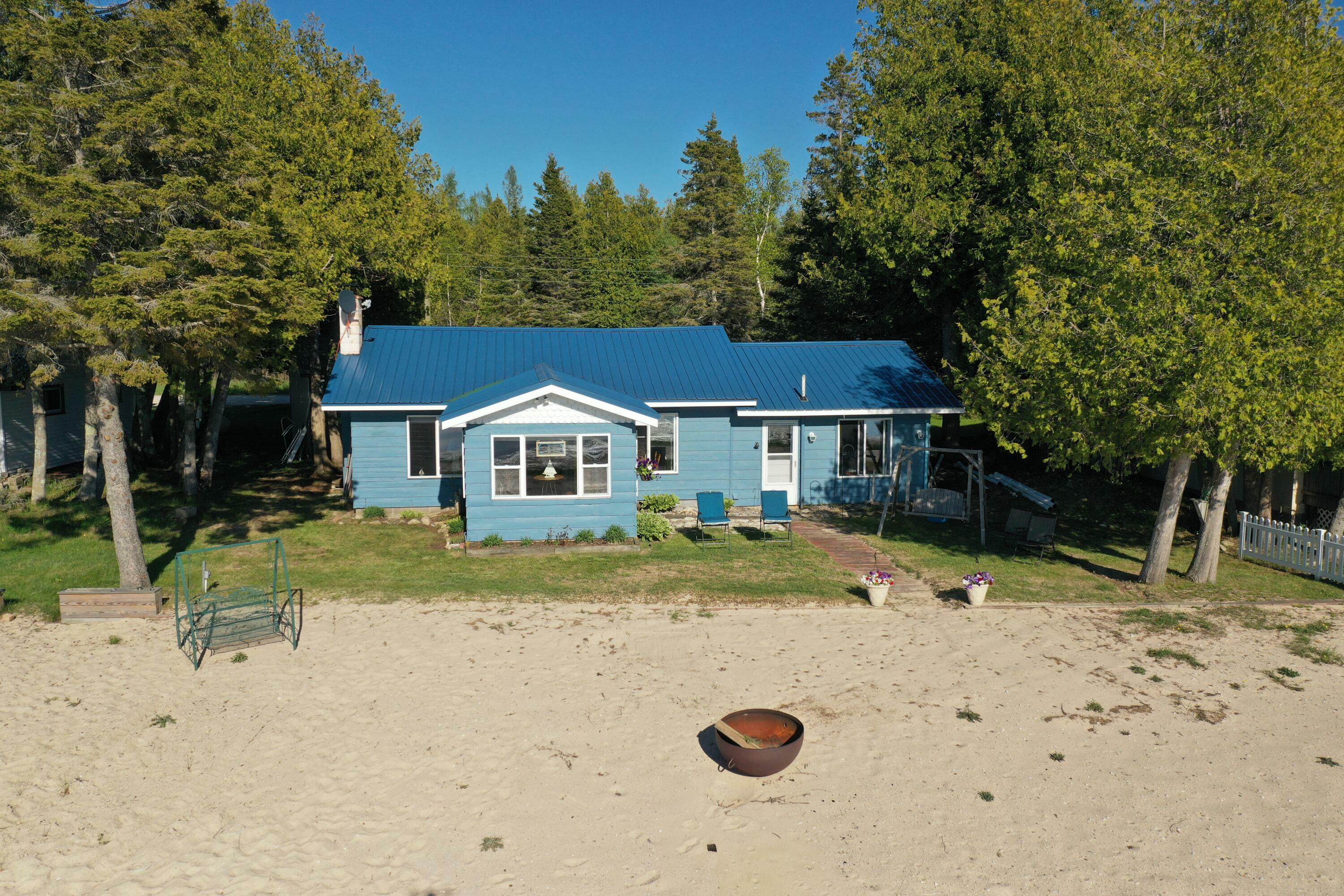 Property Photo: N3896 St. Martins Pt. Rd MI 49745