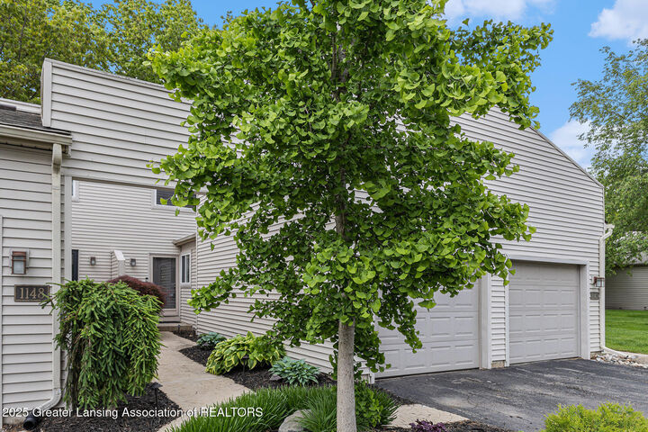 Property Photo:  1146 S Ridge Road  MI 48917 