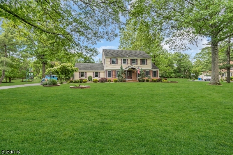 Property Photo:  5 Woodward Dr  NJ 08502 