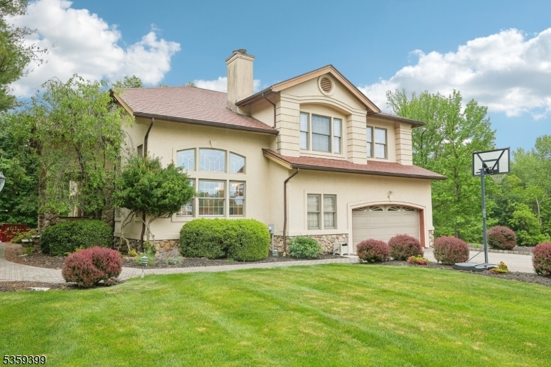Property Photo: 45 Dykers Farm Rd NJ 07508