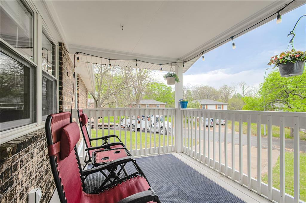 Property Photo:  5916 NE 45th Terrace  MO 64117 