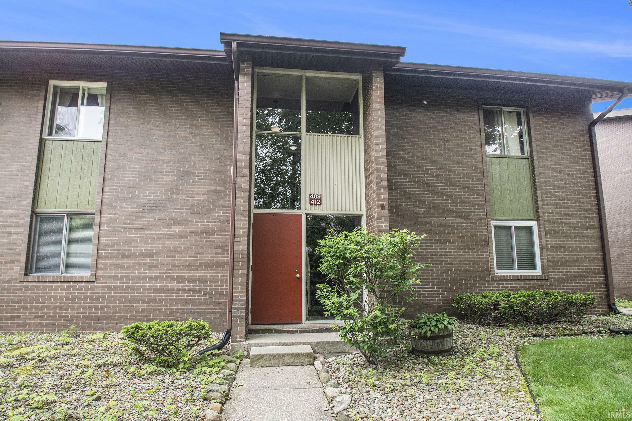 Property Photo: 2500 Topsfield Road 411 IN 46614-2432
