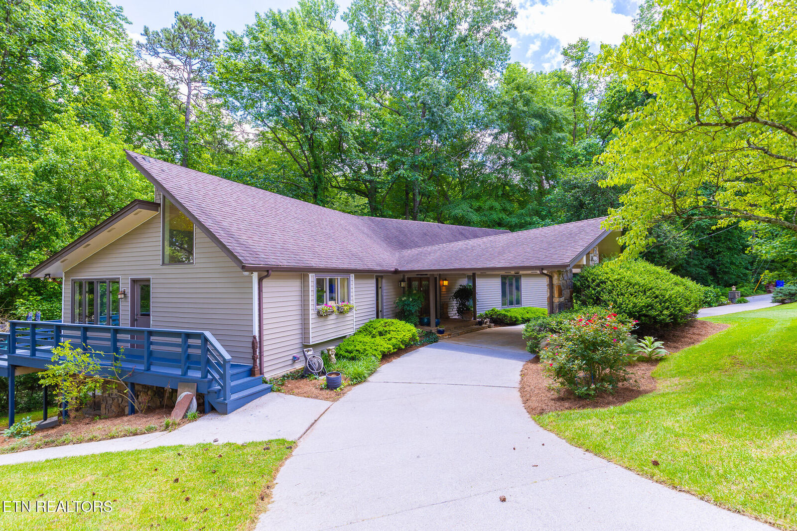 Property Photo:  5116 Buckhead Tr  TN 37919 