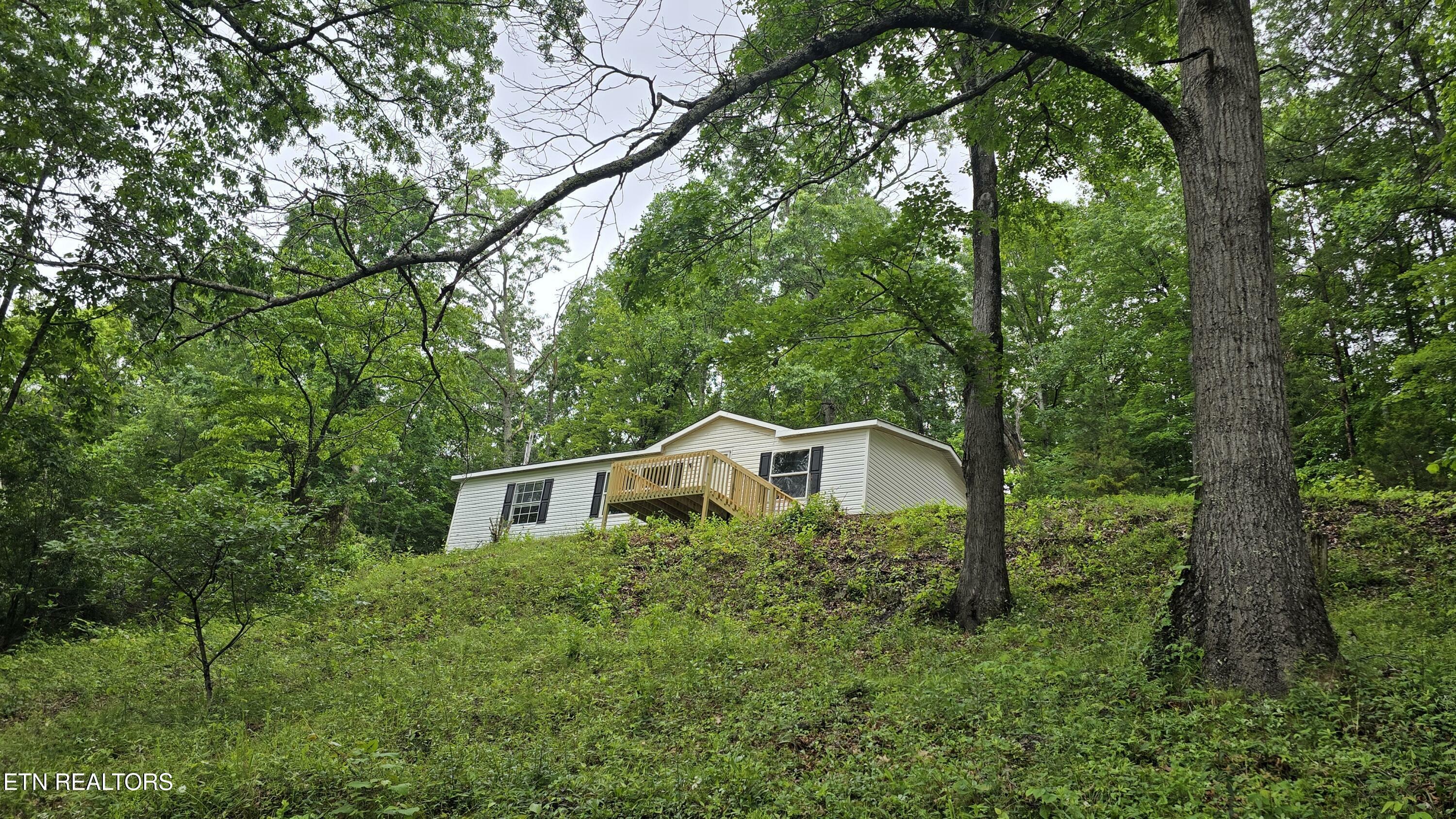 Property Photo: 1678 Raven Hill Rd TN 37879