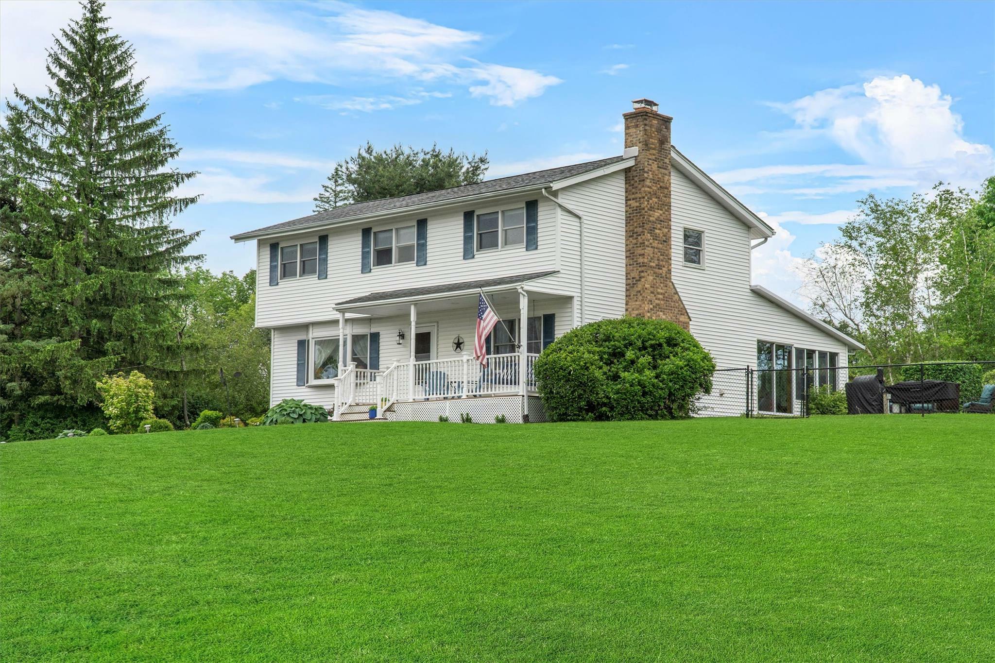 Property Photo: 21 Hilo Drive NY 10916