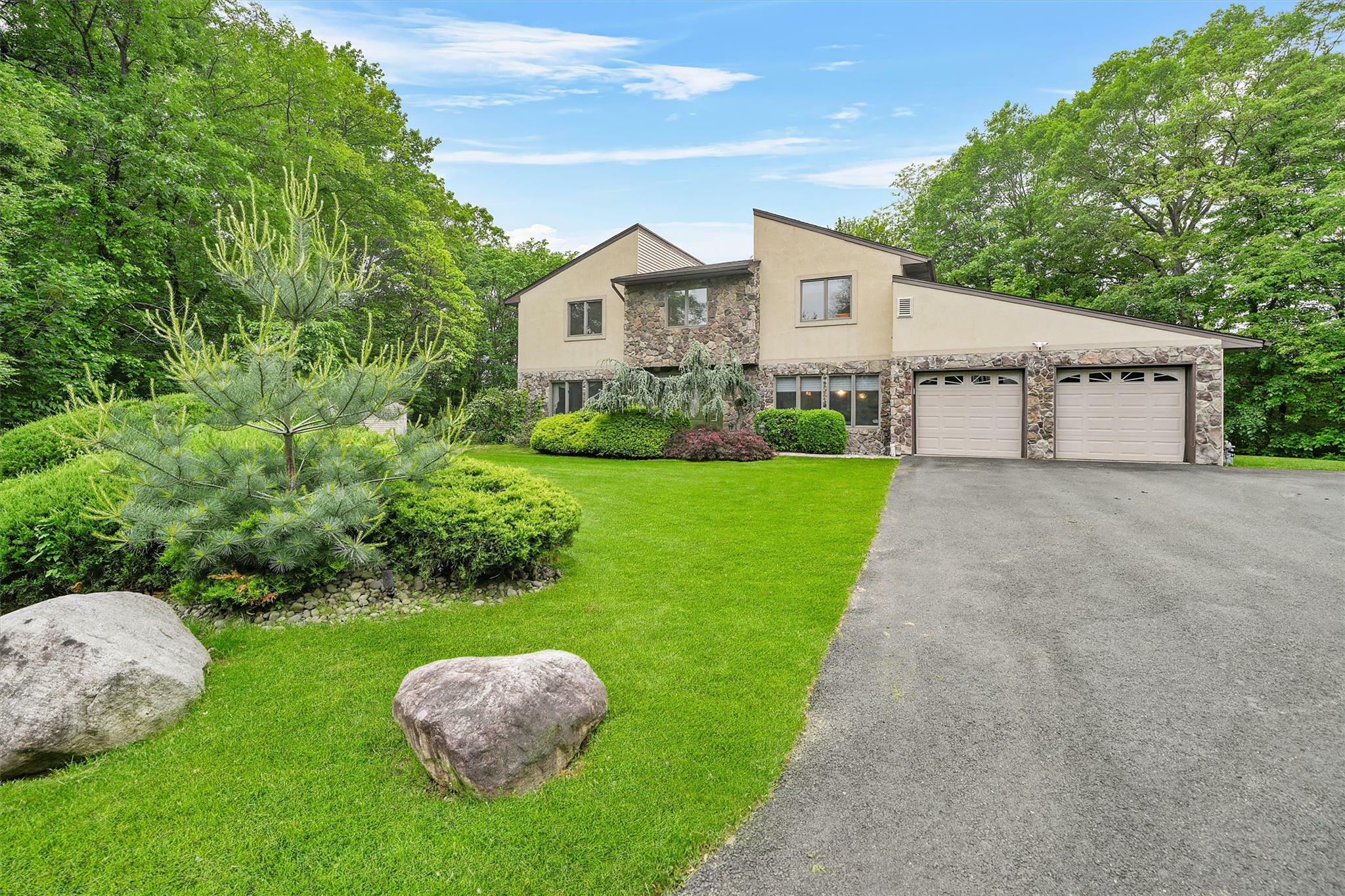 Property Photo: 43 Dustman Lane NY 10954