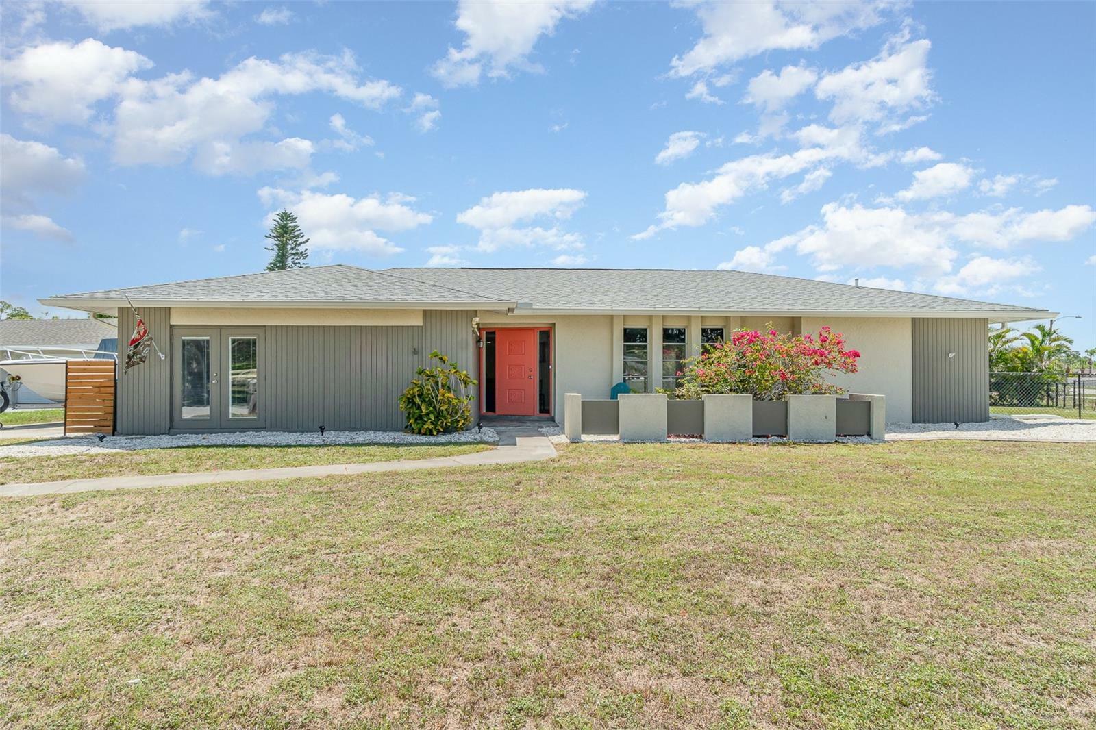 Property Photo: 2140 Carnac Street FL 33952