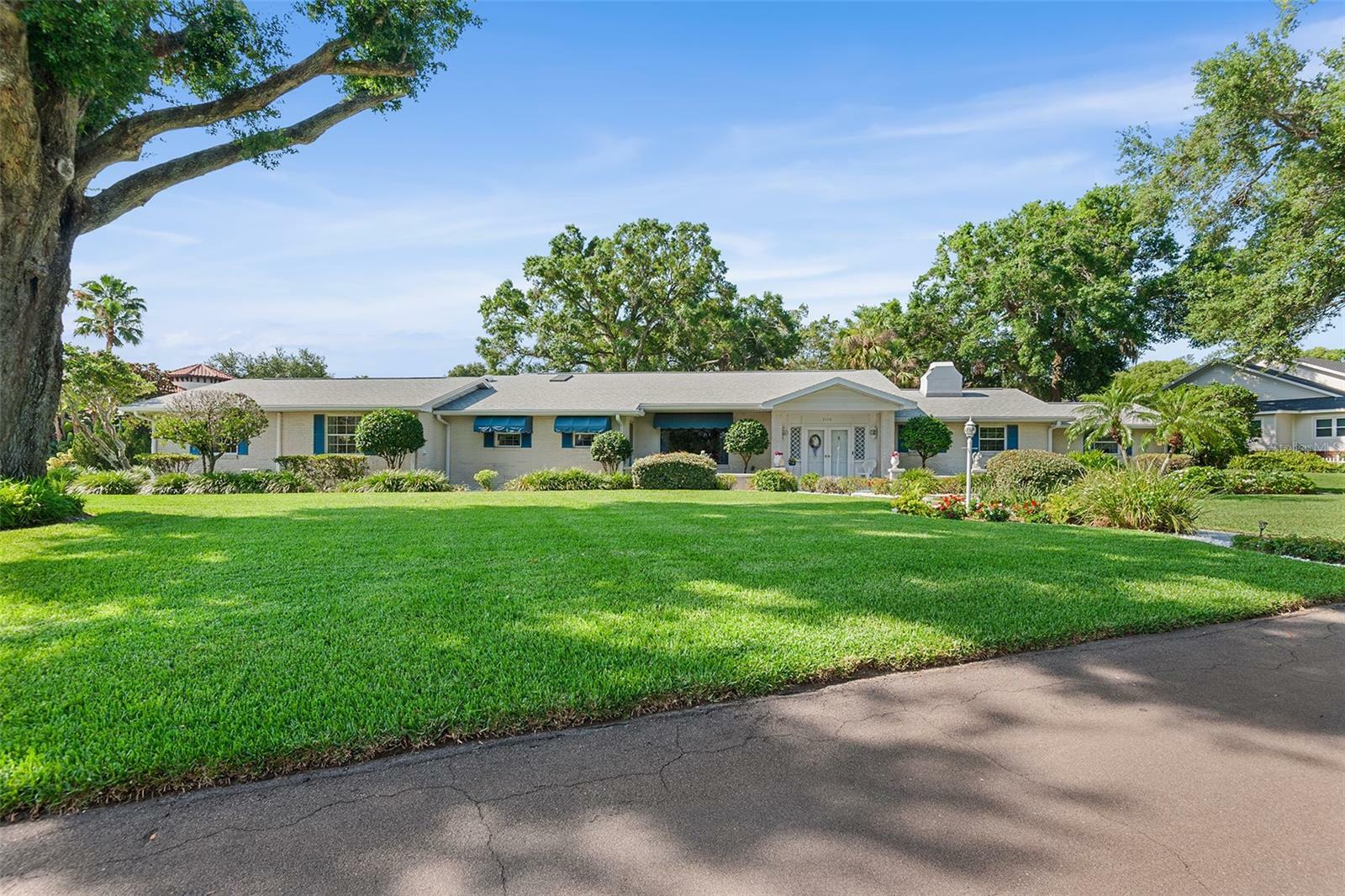 Property Photo:  2110 Reaney Road  FL 33803 