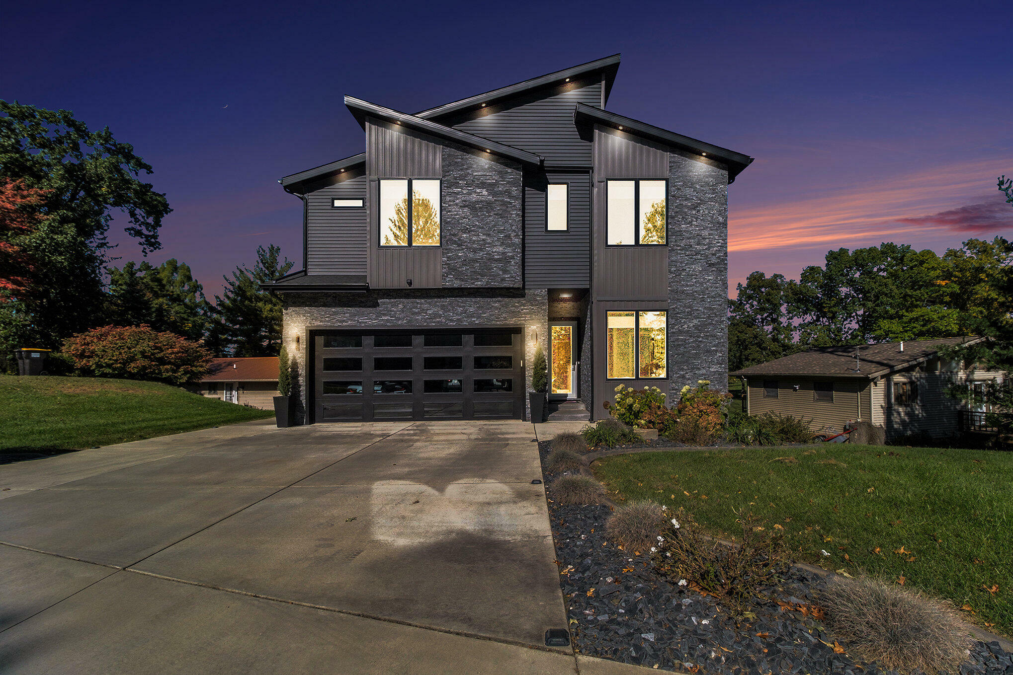 Property Photo: 104 Highview Court MI 49230