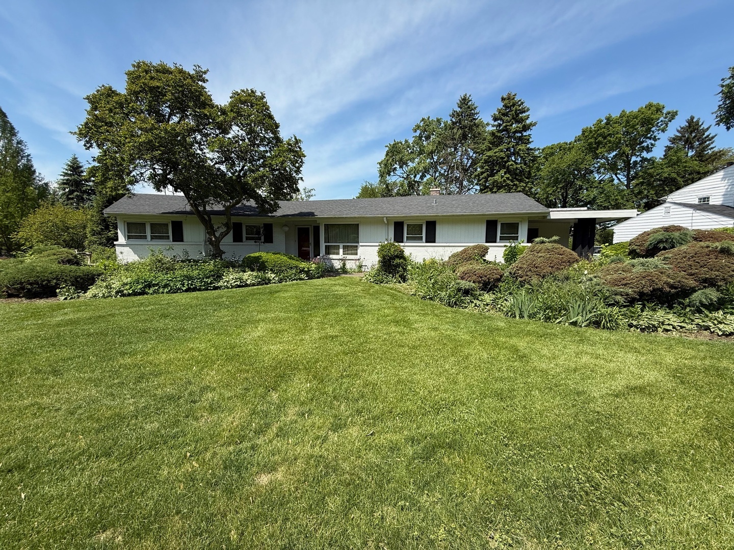 Property Photo: 6402 Pontiac Drive IL 60525