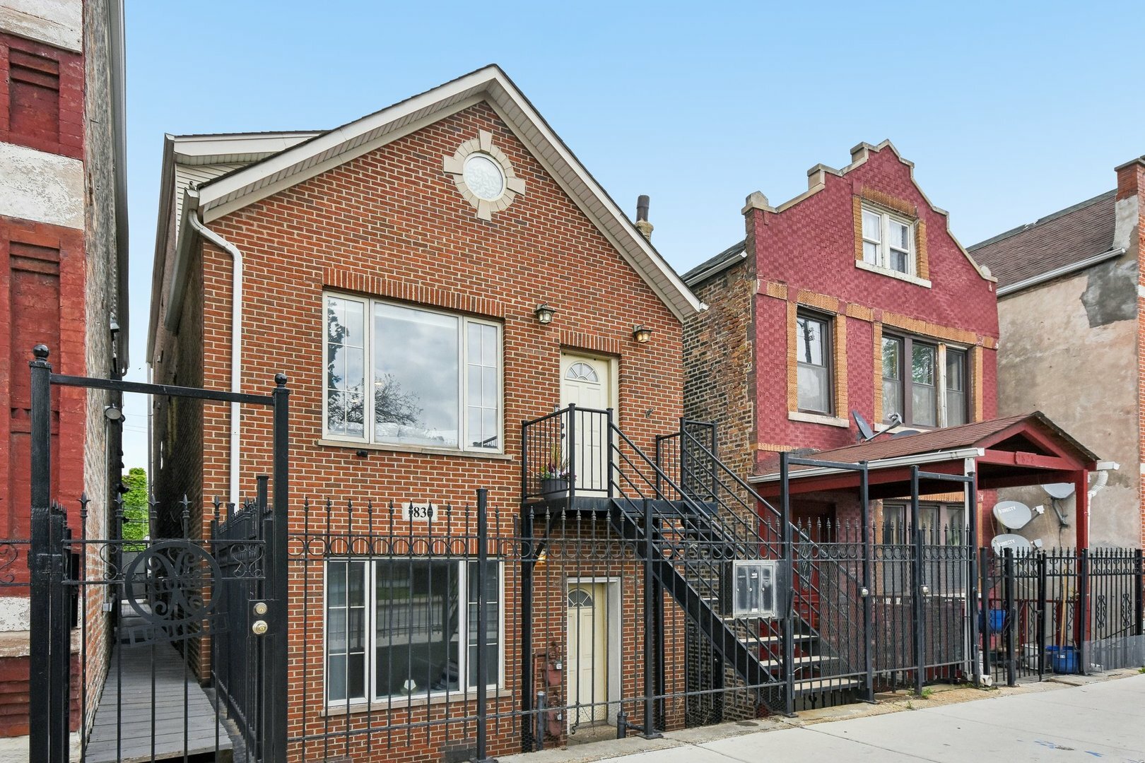 Property Photo:  1830 W 18th Street  IL 60608 