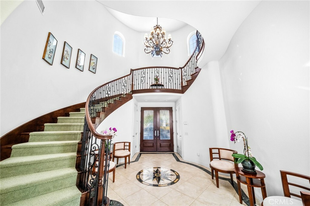 Property Photo: 37626 Via Majorca CA 92562