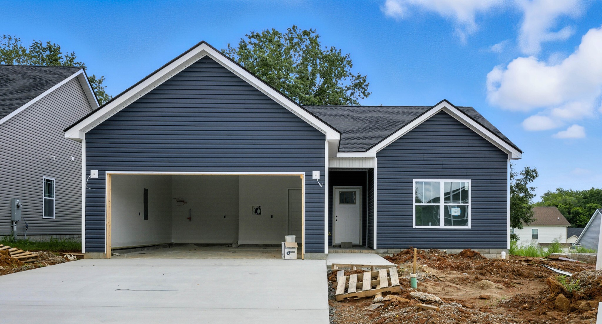 Property Photo: 1330 Isaiah Dr TN 37042