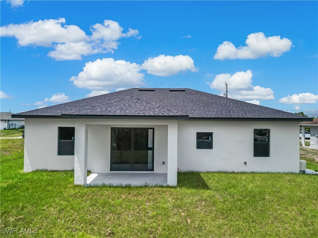 2811 27th Street SW  Lehigh Acres FL 33976 photo