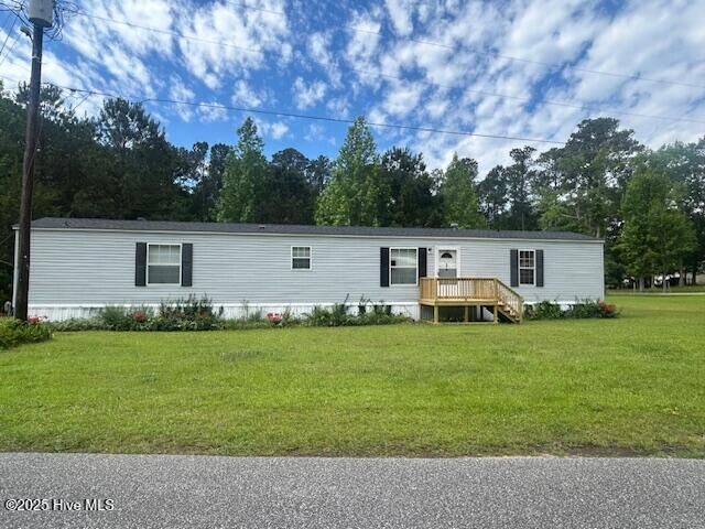 Property Photo: 208 Fulcher Landing Road NC 28460