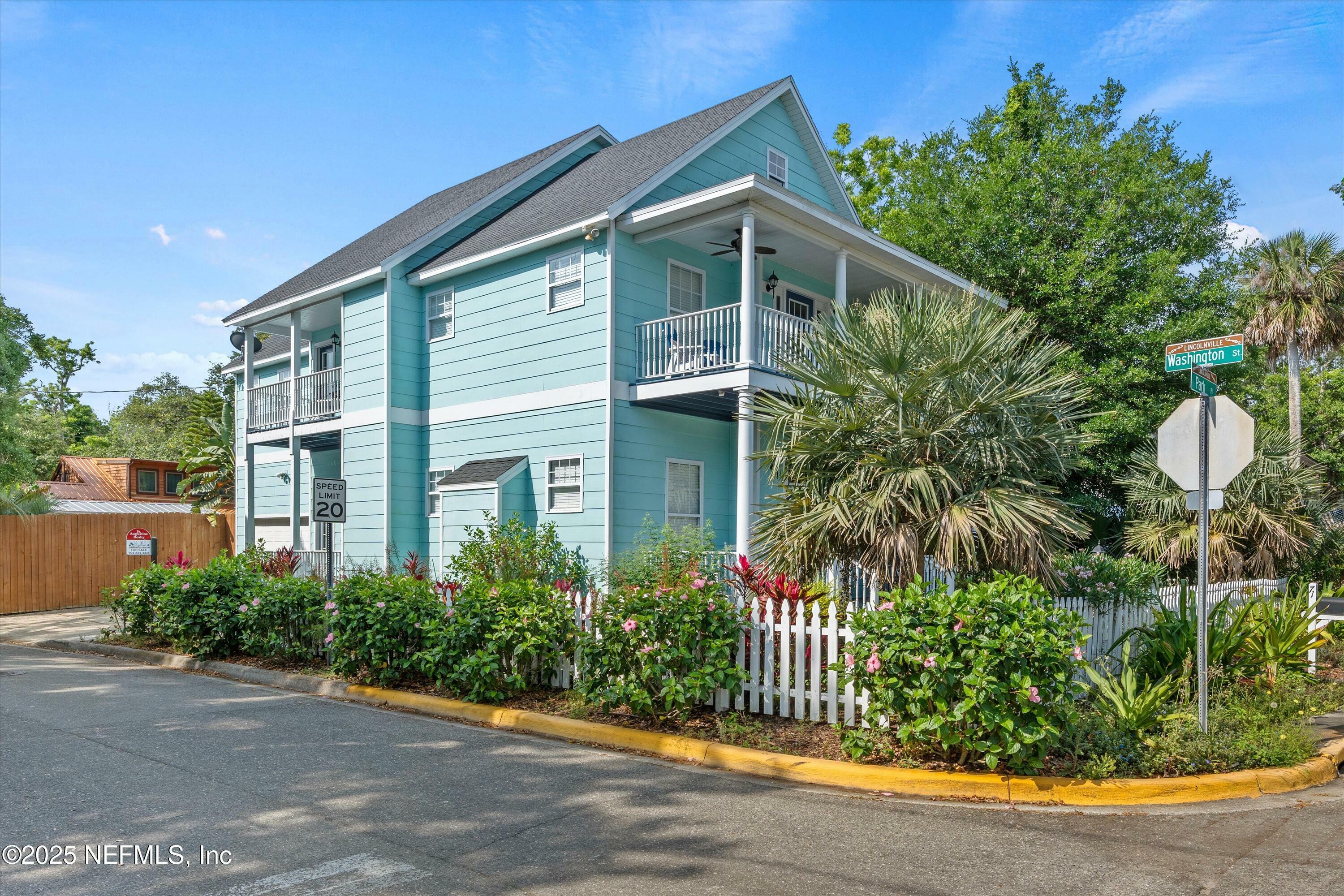 Property Photo: 71 Park Place FL 32084