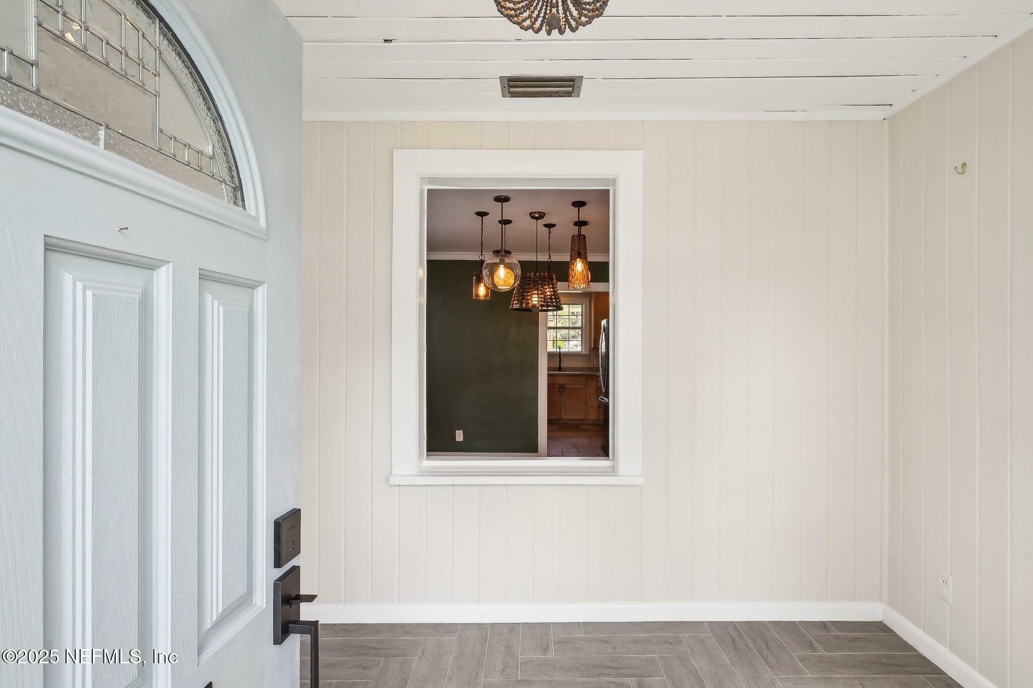 Property Photo:  4253 Redwood Avenue  FL 32207 