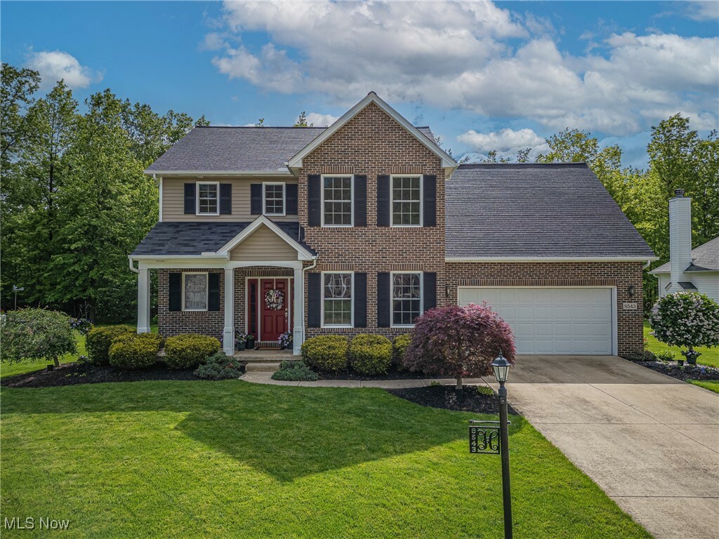 Property Photo: 8543 Mulberry Chase OH 44039