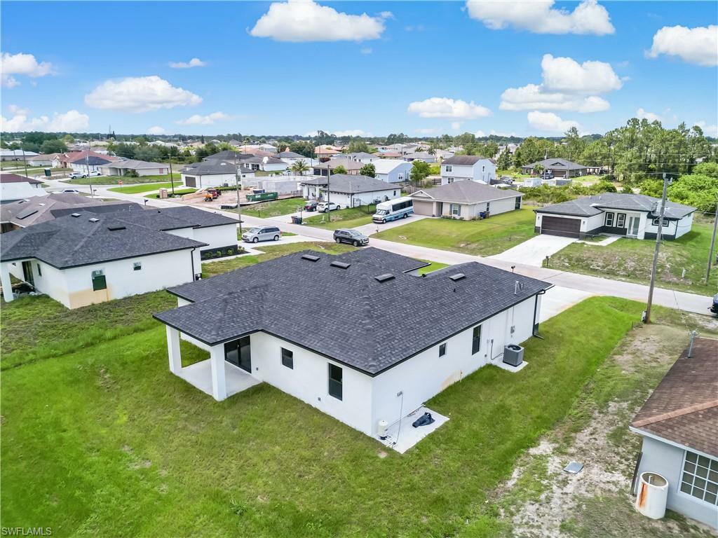 Property Photo:  2811 27th St SW  FL 33976 