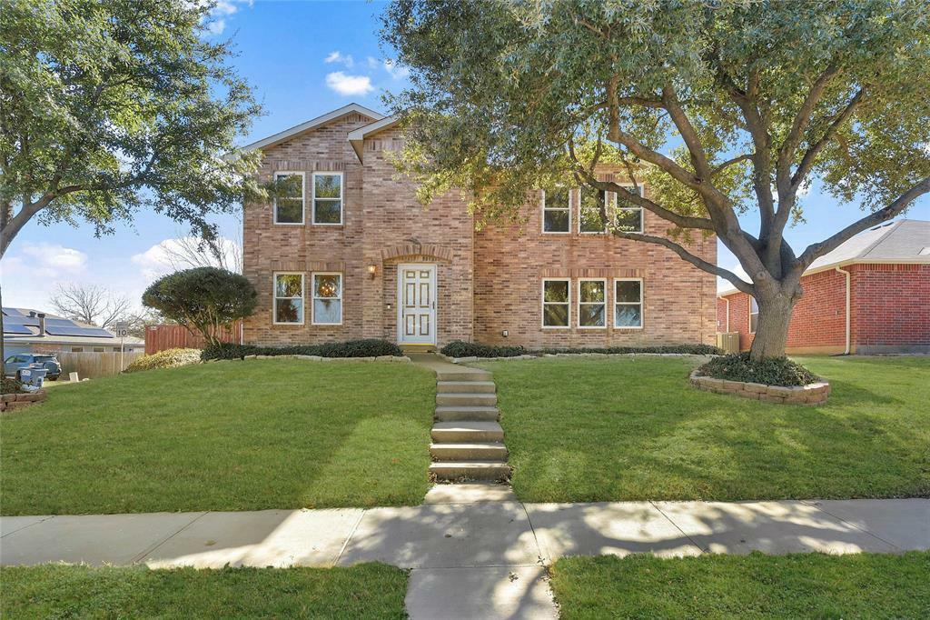 Property Photo: 1405 Starpoint Lane TX 75098