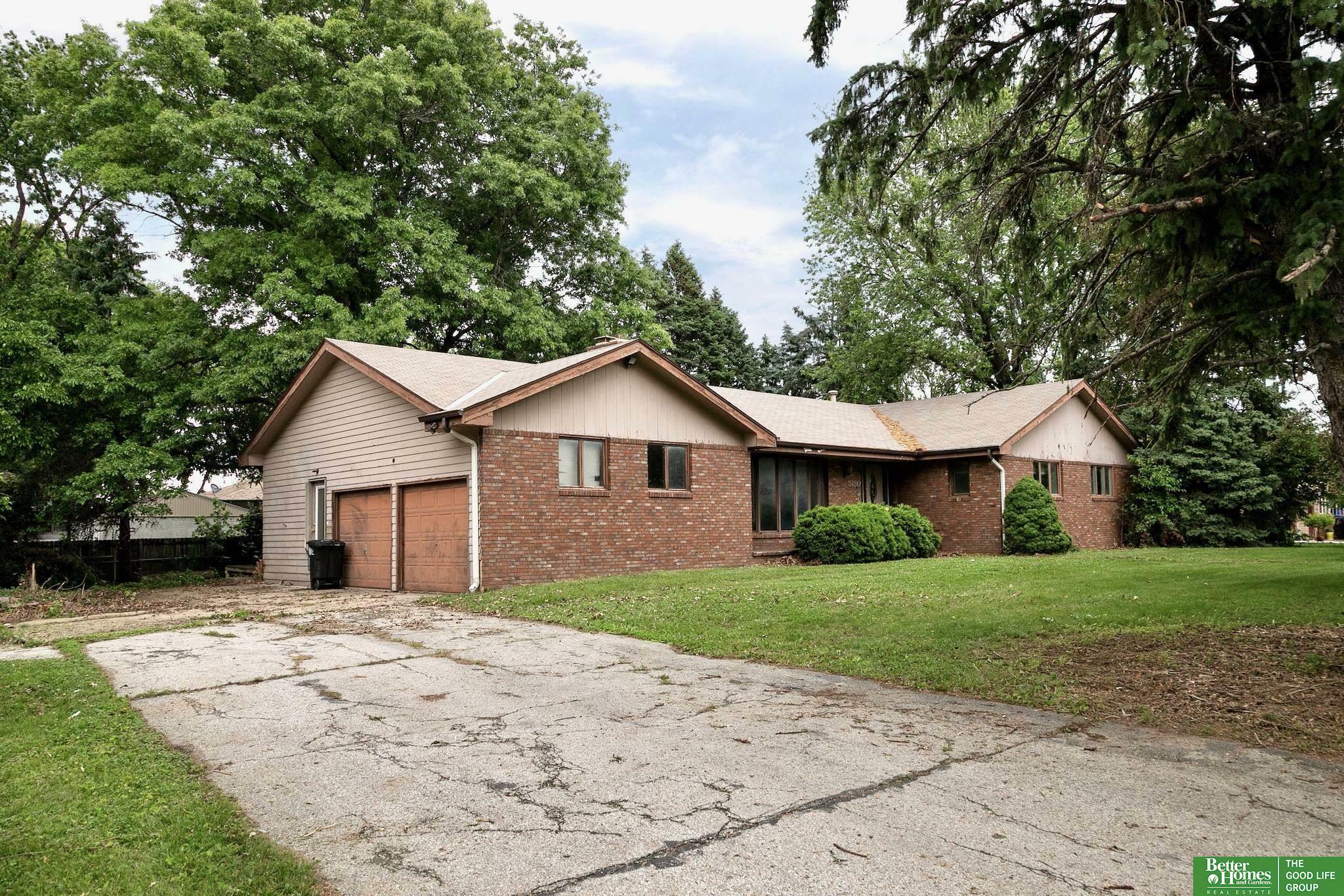 Property Photo: 5130 O Street NE 68117