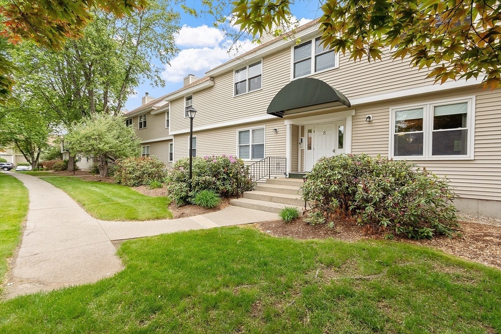 Property Photo: 425 Main St 8B MA 01749