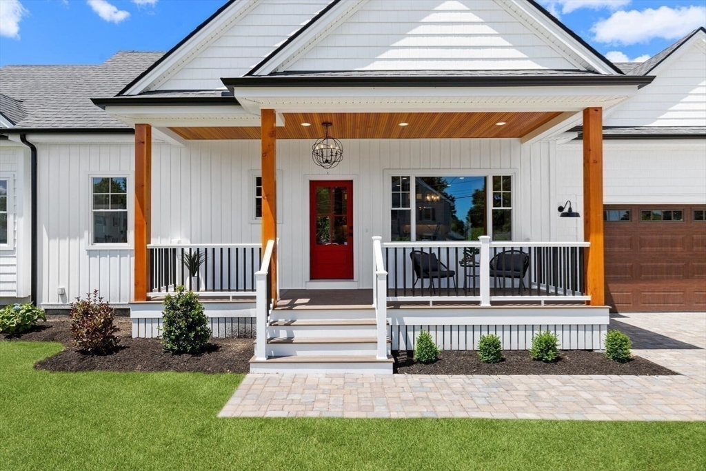 Property Photo:  28 Marlboro Rd  MA 01801 