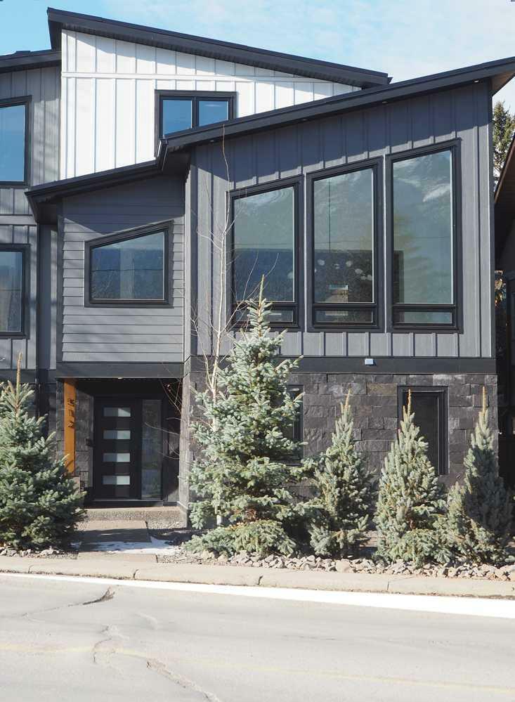 Photo de la propriété: 512 8th Avenue AB T1W 2E3