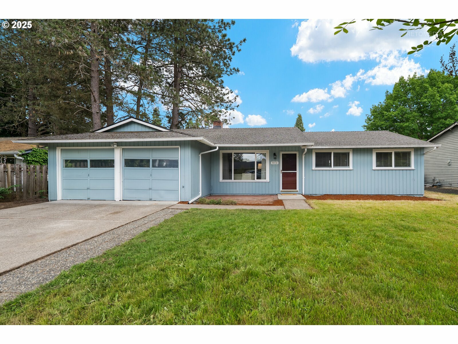 9070 SW Coral St  Portland OR 97223 photo