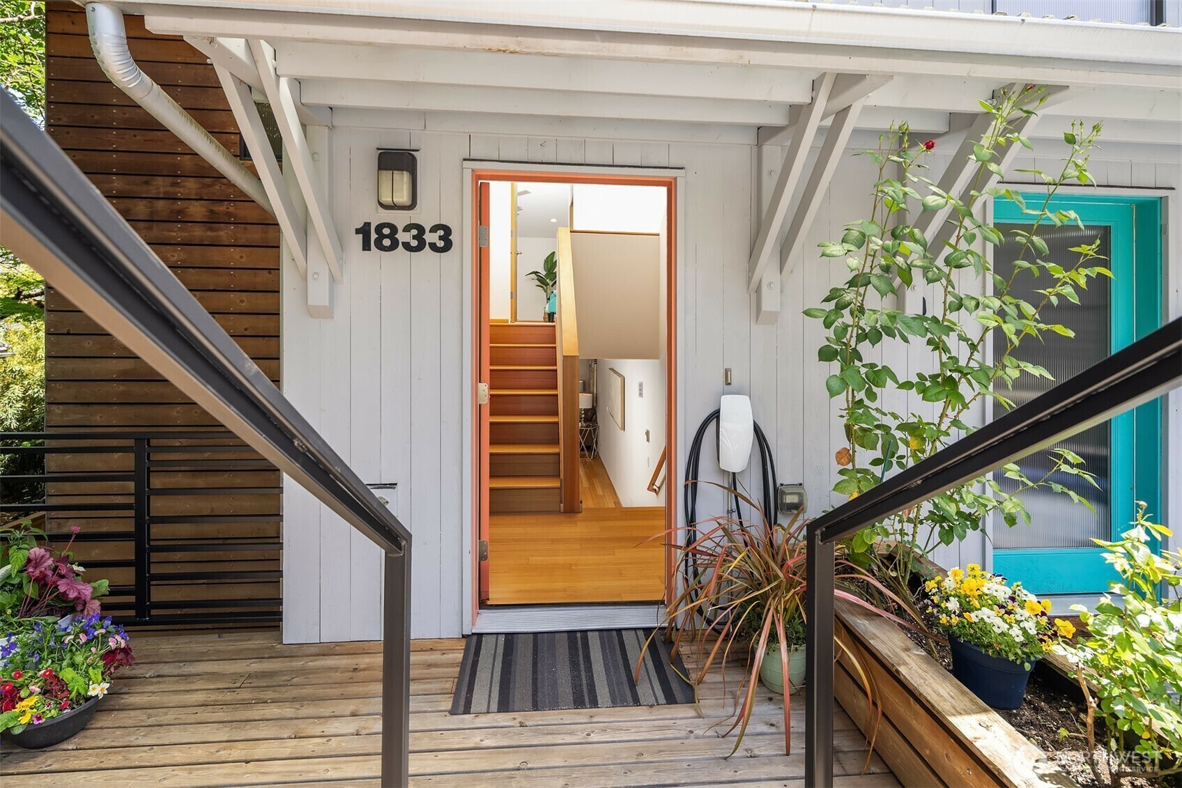 Property Photo: 1833 27th Avenue WA 98122